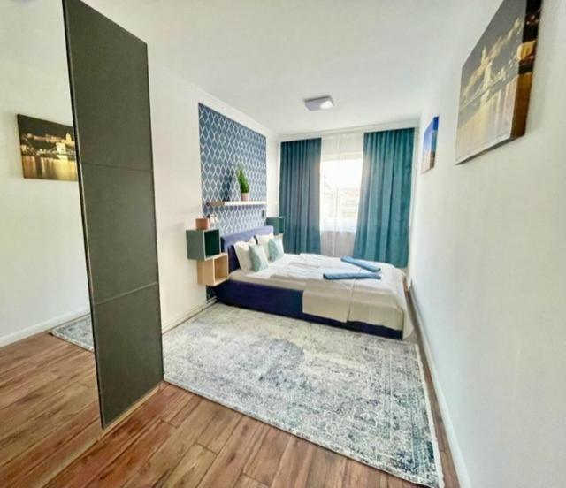 Home R52-4 #Freeparking Budapest Bagian luar foto